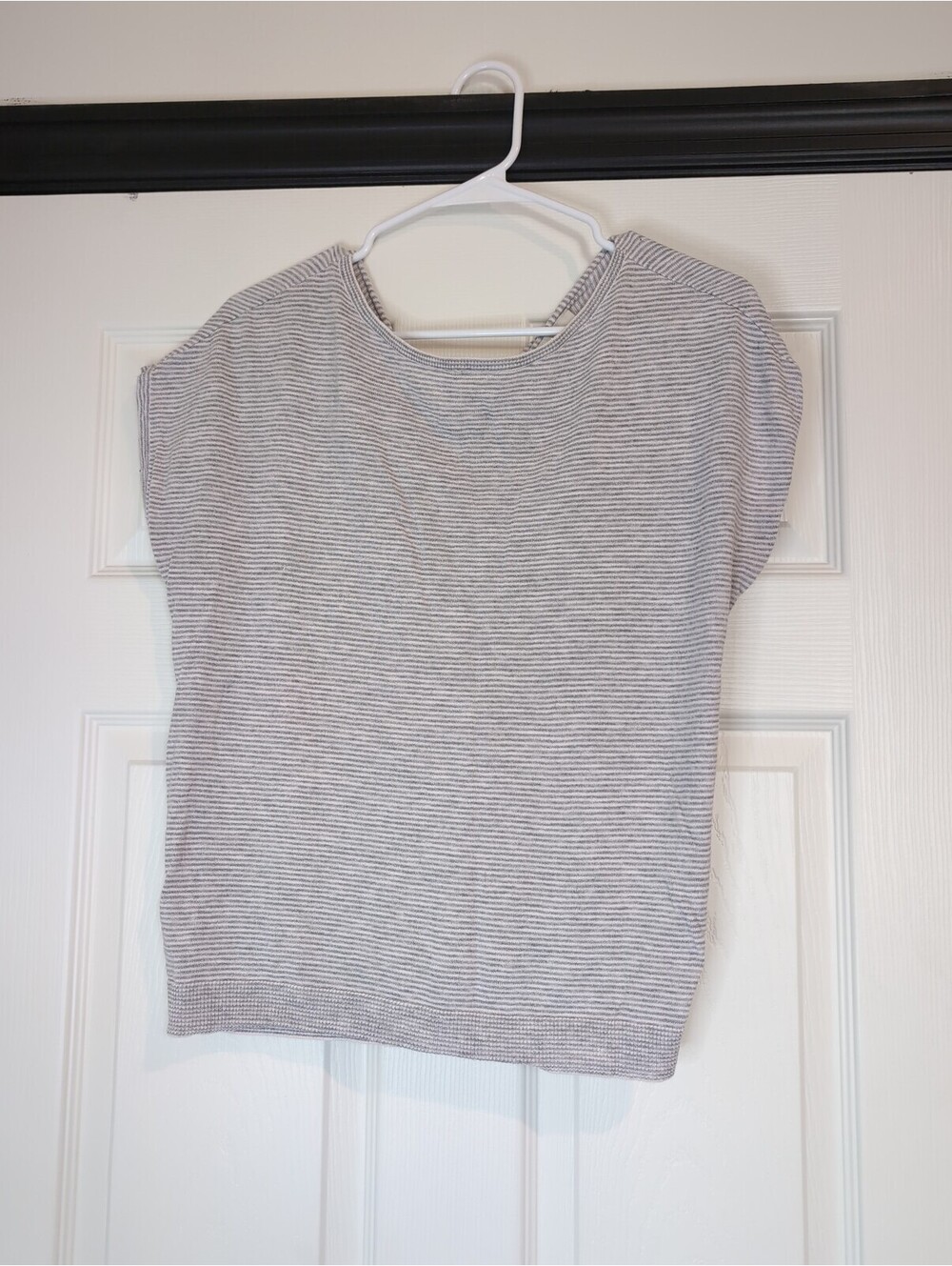 XS cotton twist back top
